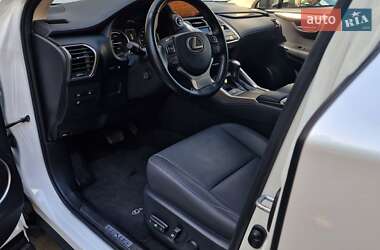 Внедорожник / Кроссовер Lexus NX 2019 в 