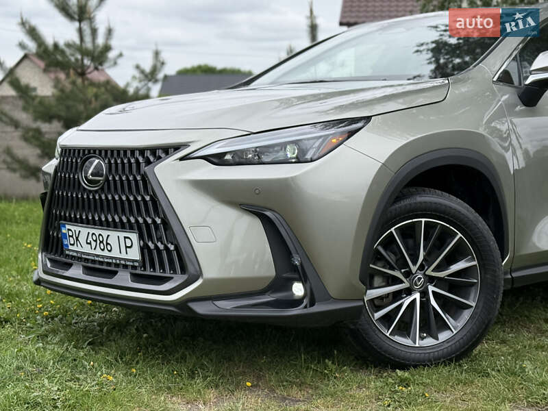 Внедорожник / Кроссовер Lexus NX 2023 в Ровно