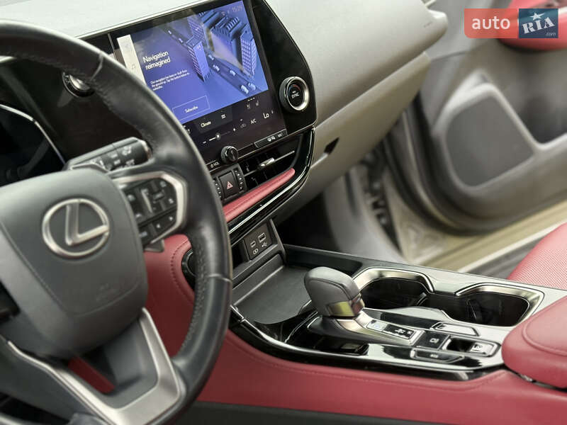 Внедорожник / Кроссовер Lexus NX 2023 в Ровно