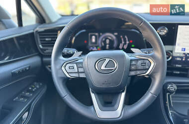 Внедорожник / Кроссовер Lexus NX 2022 в 