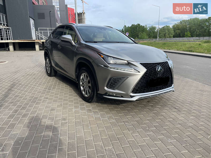 Внедорожник / Кроссовер Lexus NX 2021 в 