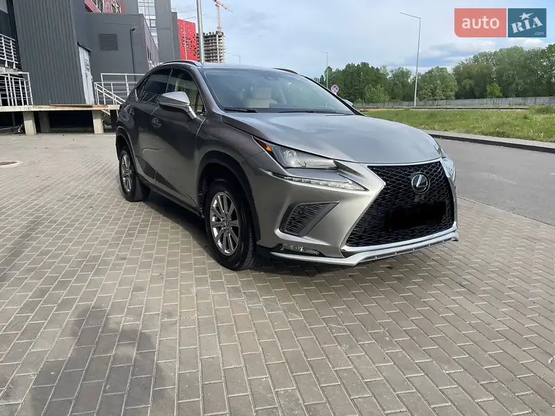Lexus NX