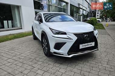 Внедорожник / Кроссовер Lexus NX 2018 в 