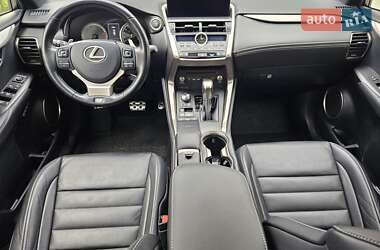Внедорожник / Кроссовер Lexus NX 2018 в 