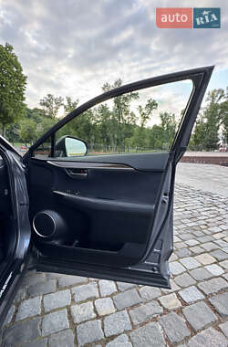 Внедорожник / Кроссовер Lexus NX 2019 в 