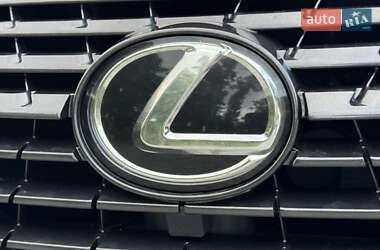 Внедорожник / Кроссовер Lexus NX 2019 в 