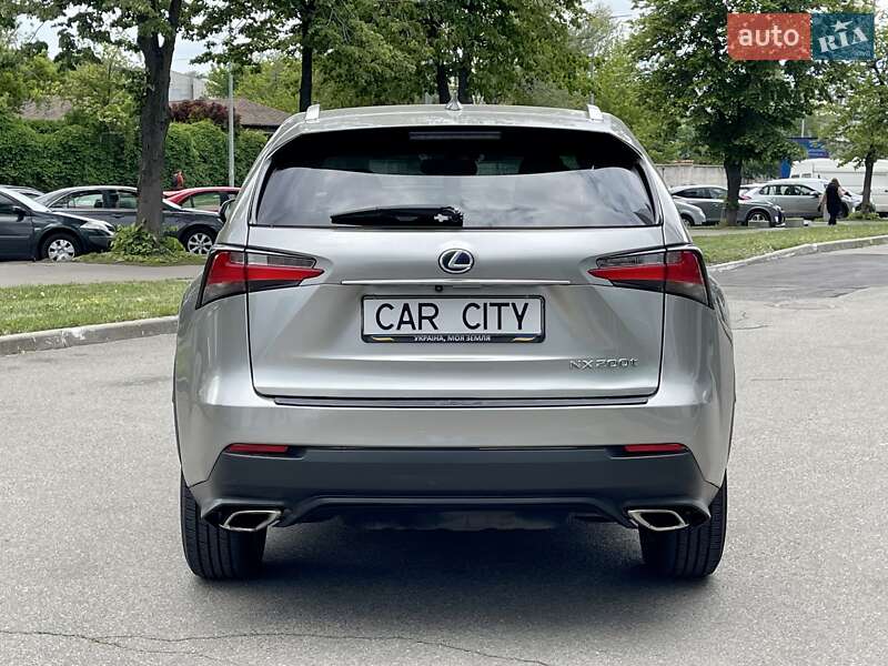 Позашляховик / Кросовер Lexus NX 2017 в Києві