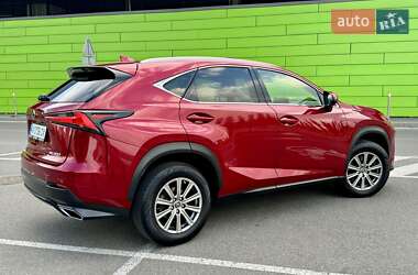 Внедорожник / Кроссовер Lexus NX 2019 в 
