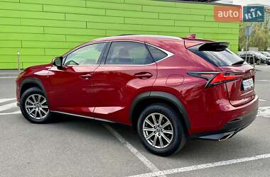 Внедорожник / Кроссовер Lexus NX 2019 в 