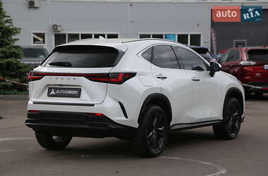 Внедорожник / Кроссовер Lexus NX 2023 в 