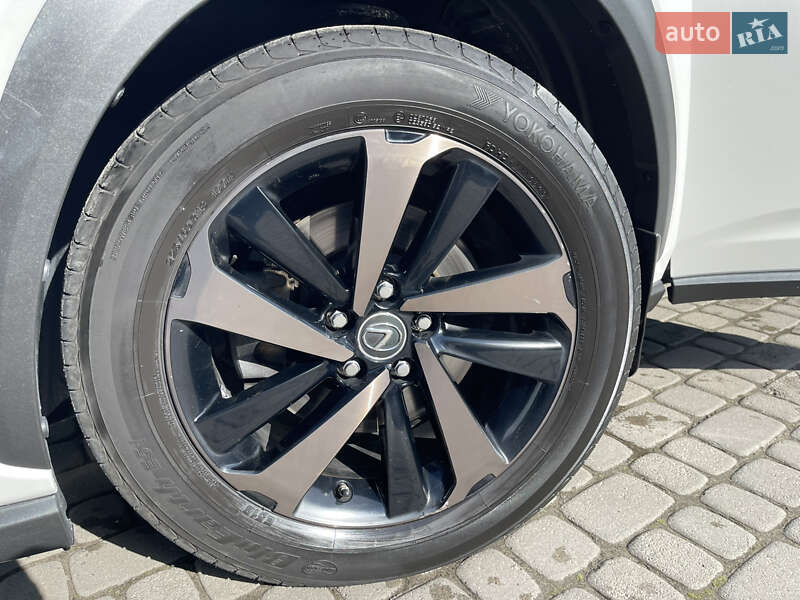 Внедорожник / Кроссовер Lexus NX 2020 в Львове