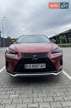 Позашляховик / Кросовер Lexus NX 2020 в 
