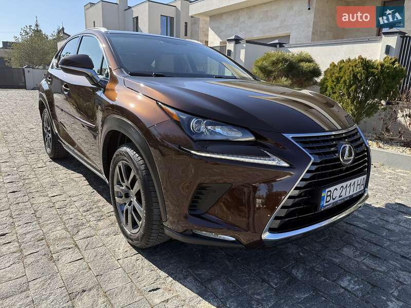 Внедорожник / Кроссовер Lexus NX 2016 в Львове
