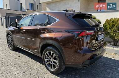 Внедорожник / Кроссовер Lexus NX 2016 в 