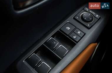 Внедорожник / Кроссовер Lexus NX 2020 в 