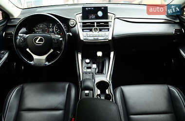 Внедорожник / Кроссовер Lexus NX 2016 в 