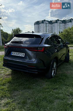 Внедорожник / Кроссовер Lexus NX 2022 в 