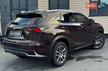 Внедорожник / Кроссовер Lexus NX 2019 в 