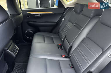 Внедорожник / Кроссовер Lexus NX 2019 в 