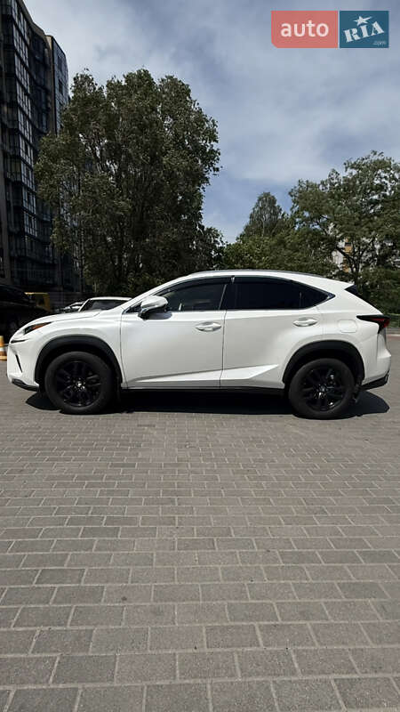 Внедорожник / Кроссовер Lexus NX 2018 в Днепре