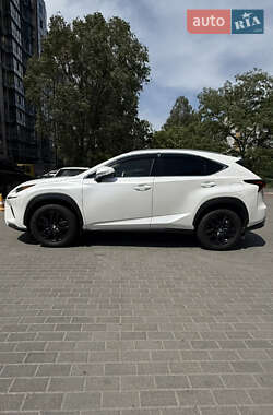 Внедорожник / Кроссовер Lexus NX 2018 в 