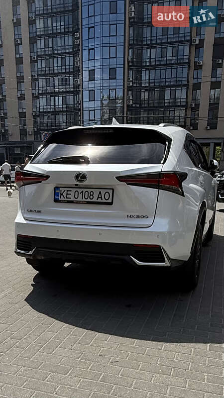 Внедорожник / Кроссовер Lexus NX 2018 в Днепре