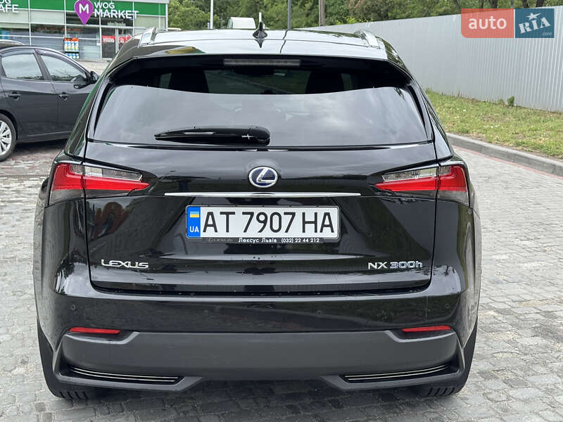 Внедорожник / Кроссовер Lexus NX 2015 в Запорожье