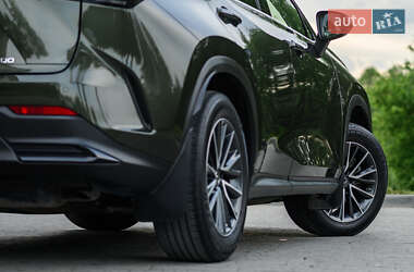 Внедорожник / Кроссовер Lexus NX 2022 в 