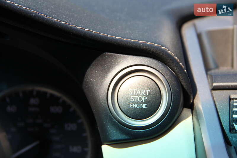 Внедорожник / Кроссовер Lexus NX 2015 в Одессе