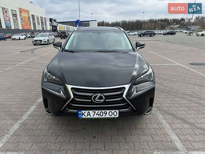 Внедорожник / Кроссовер Lexus NX 2017 в Киеве