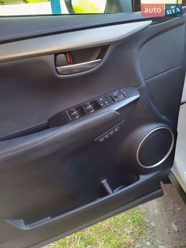 Позашляховик / Кросовер Lexus NX 2020 в Львові фото 7 Позашляховик / Кросовер Lexus NX 2020 в Львові