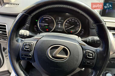 Внедорожник / Кроссовер Lexus NX 2017 в 