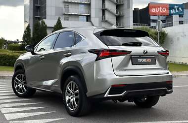 Внедорожник / Кроссовер Lexus NX 2019 в 