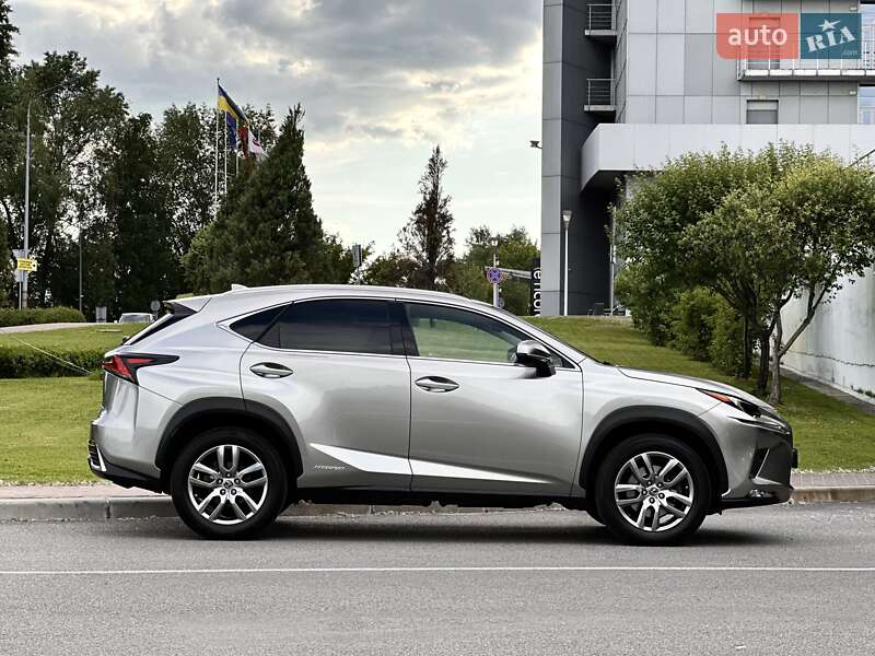 Позашляховик / Кросовер Lexus NX 2019 в Києві
