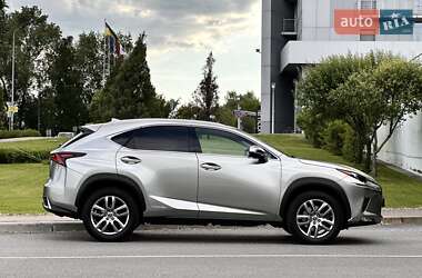Внедорожник / Кроссовер Lexus NX 2019 в 