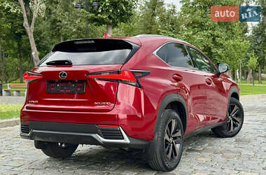 Внедорожник / Кроссовер Lexus NX 2019 в 