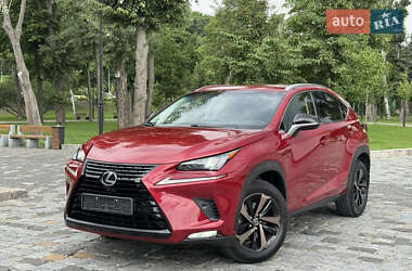Внедорожник / Кроссовер Lexus NX 2019 в 