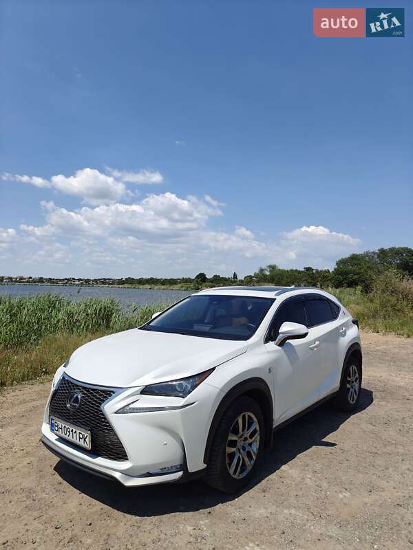 Lexus NX 2017