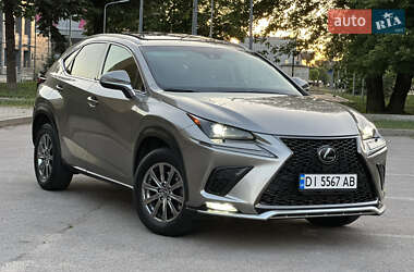 Внедорожник / Кроссовер Lexus NX 2019 в 