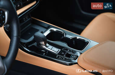 Внедорожник / Кроссовер Lexus NX 2023 в 
