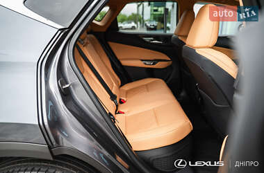 Внедорожник / Кроссовер Lexus NX 2023 в 