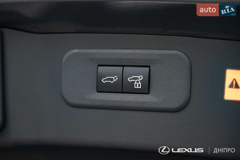 Внедорожник / Кроссовер Lexus NX 2023 в Днепре