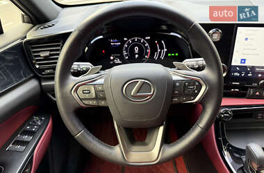 Позашляховик / Кросовер Lexus NX 2022 в 