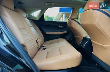 Позашляховик / Кросовер Lexus NX 2019 в 