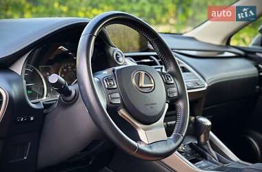 Позашляховик / Кросовер Lexus NX 2019 в 
