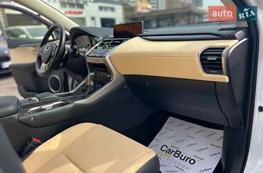 Внедорожник / Кроссовер Lexus NX 2020 в 