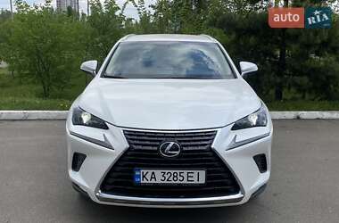 Внедорожник / Кроссовер Lexus NX 2019 в 