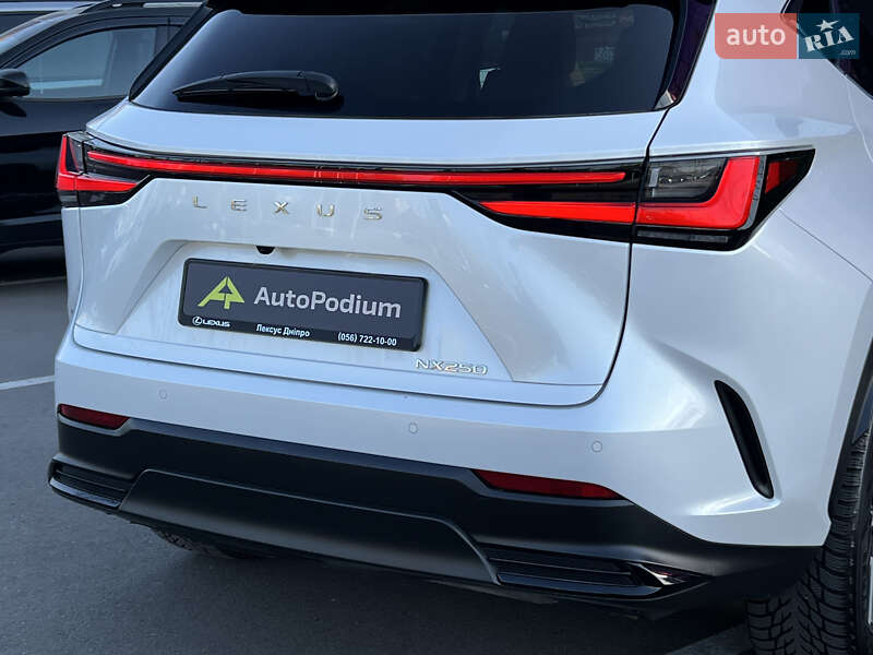 Внедорожник / Кроссовер Lexus NX 2022 в Киеве
