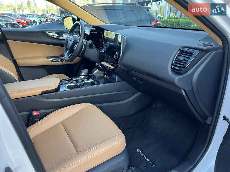 Внедорожник / Кроссовер Lexus NX 2022 в Киеве