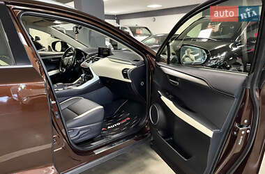 Внедорожник / Кроссовер Lexus NX 2019 в 